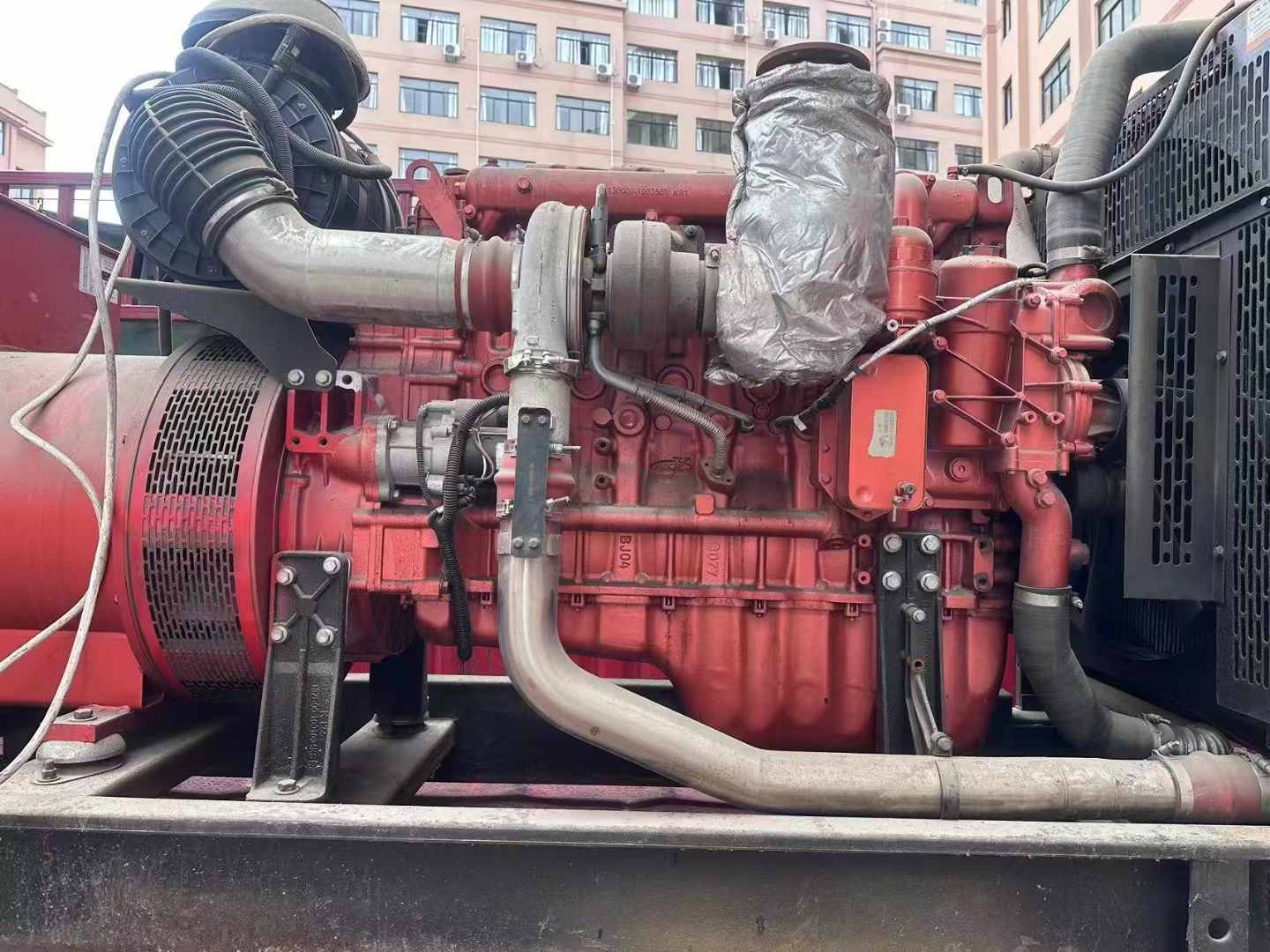 山阴如何选择适合 600kW 柴油发电机组的过载保护器？