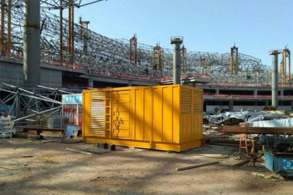 山阴发电机出租如何判断空气滤清器是否需要更换？