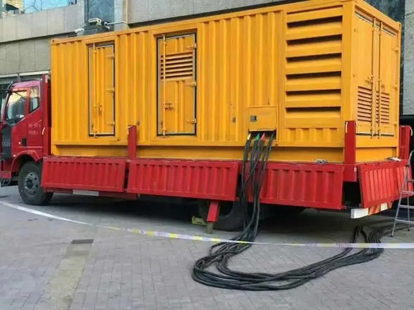 山阴如何确定水冷式机油散热器密封件的规格型号？